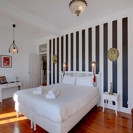 3-bedroom With River Views By Lovelystay Apartament