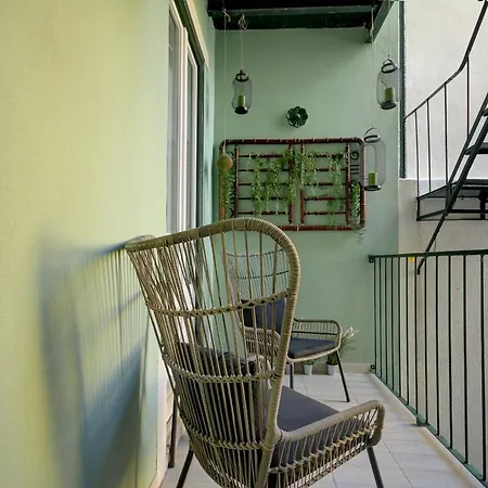 Magnificent By Lovelystay Apartman *