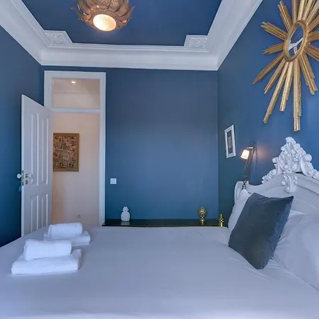 3-Bedroom Apartment With River Views By Lovelystay Lisboa